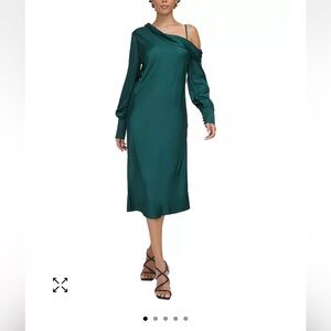 NWT 🍀DONNA KARAN Women's Draped Off-The-Shoulder Dress